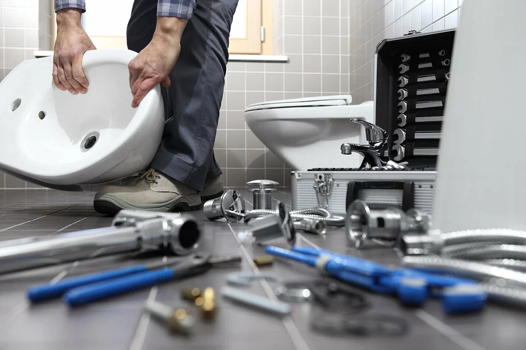 Plumbing tools prepared for a bathroom repair in Murray